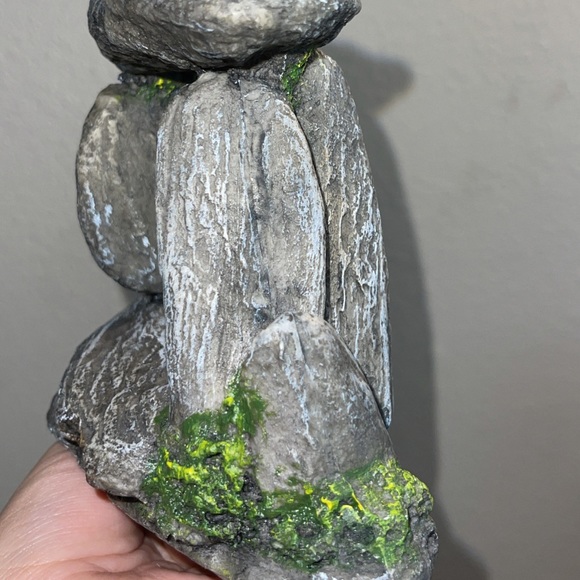 Rock decor & cherry blossom tree ornament for fish tank - Picture 3 of 6